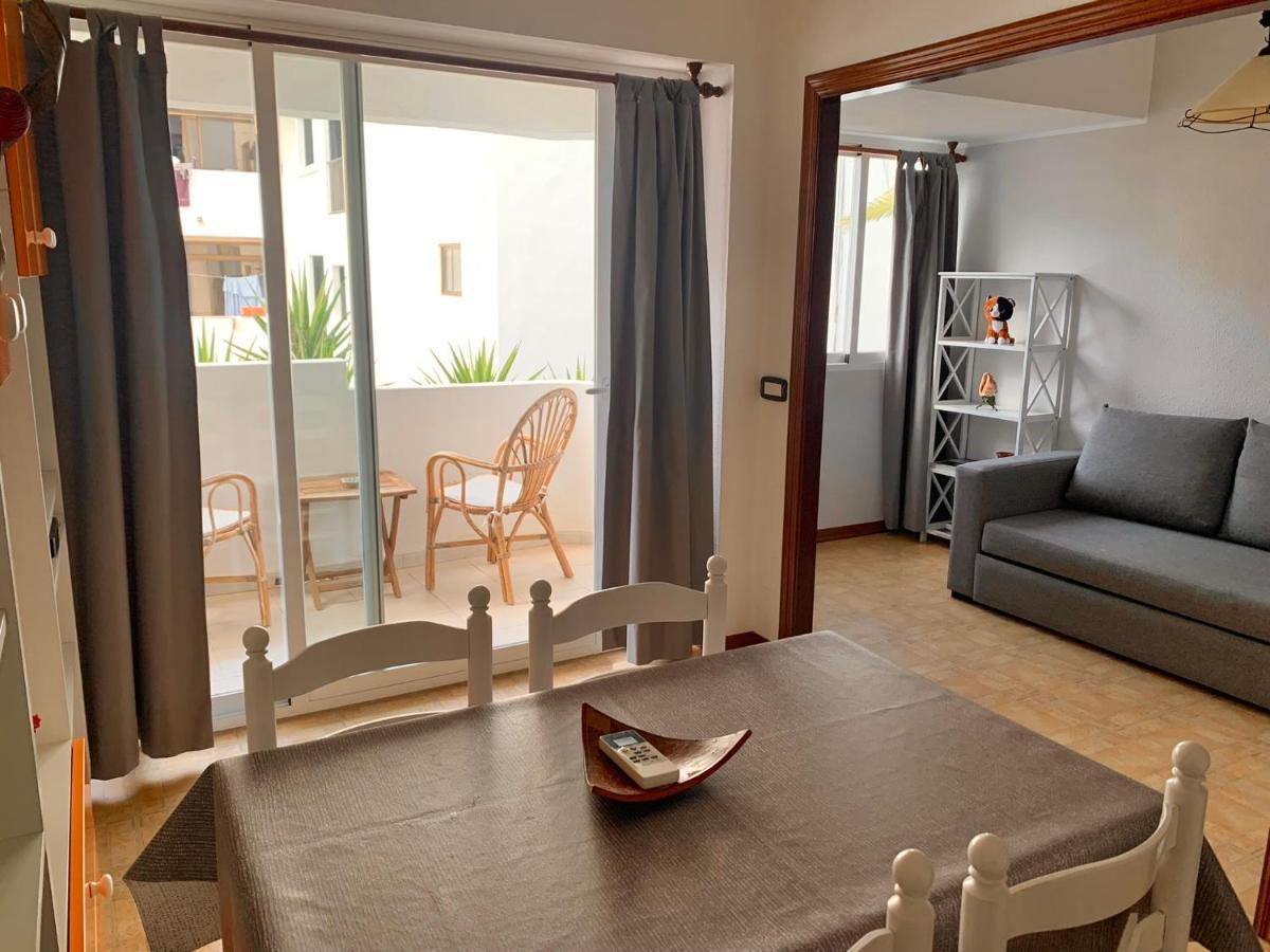 Apartamentos Miranda Es Pujols Bagian luar foto