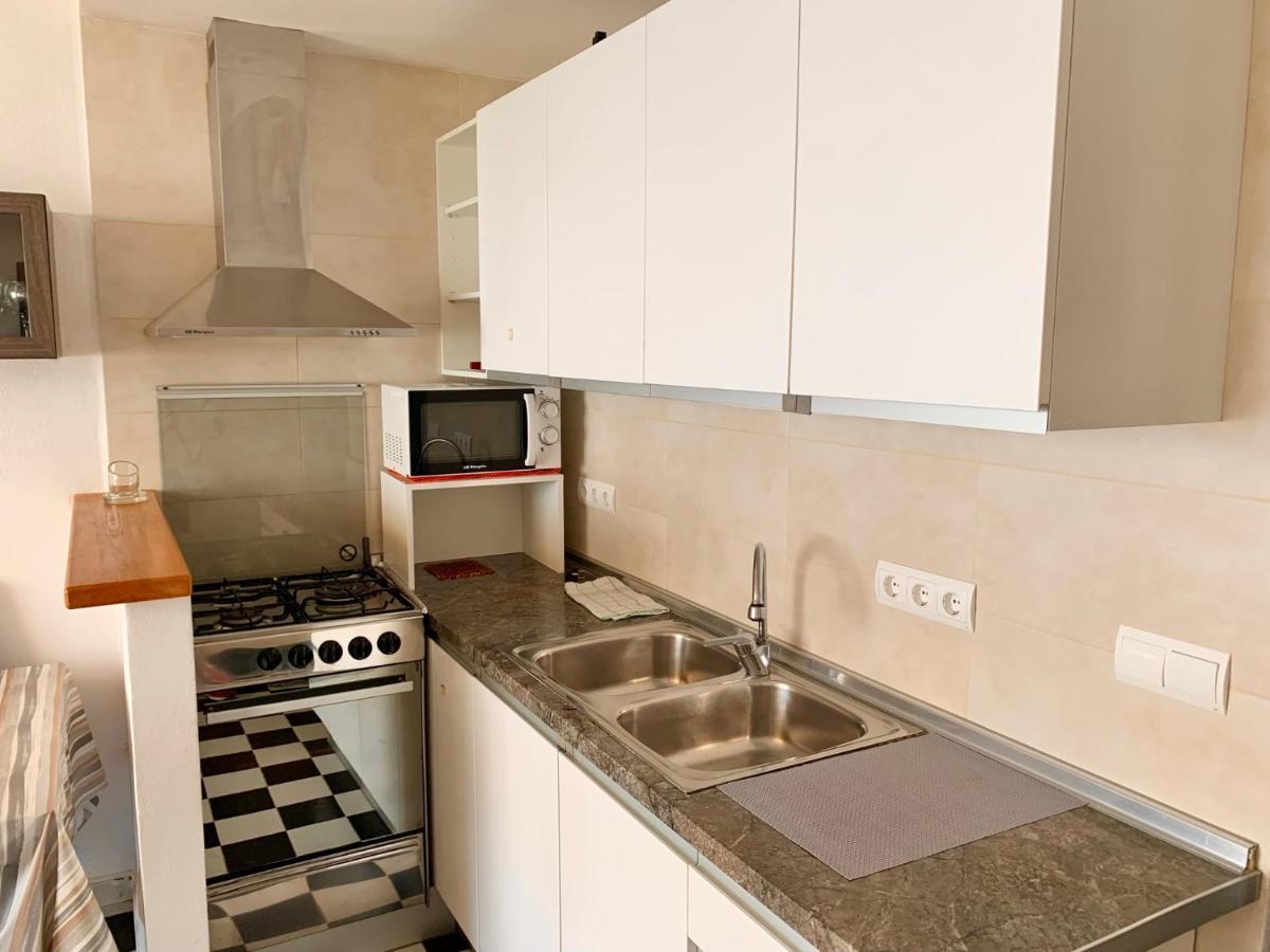 Apartamentos Miranda Es Pujols Bagian luar foto
