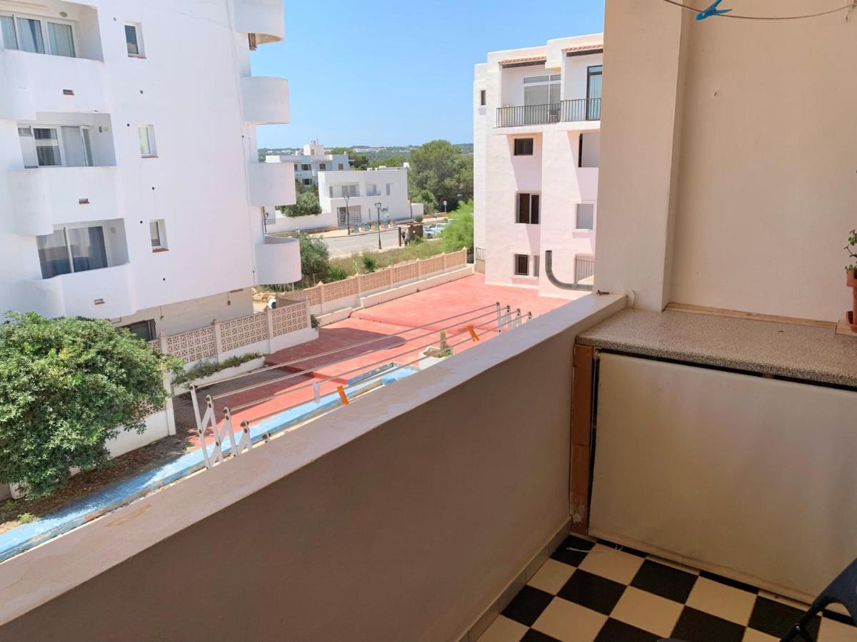 Apartamentos Miranda Es Pujols Bagian luar foto