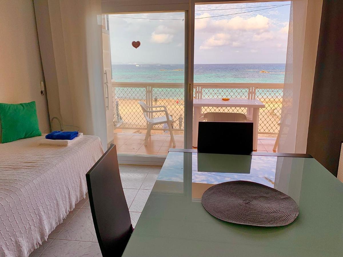 Apartamentos Miranda Es Pujols Bagian luar foto